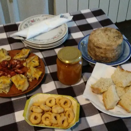 Tufaro Alberico Frühstückspension